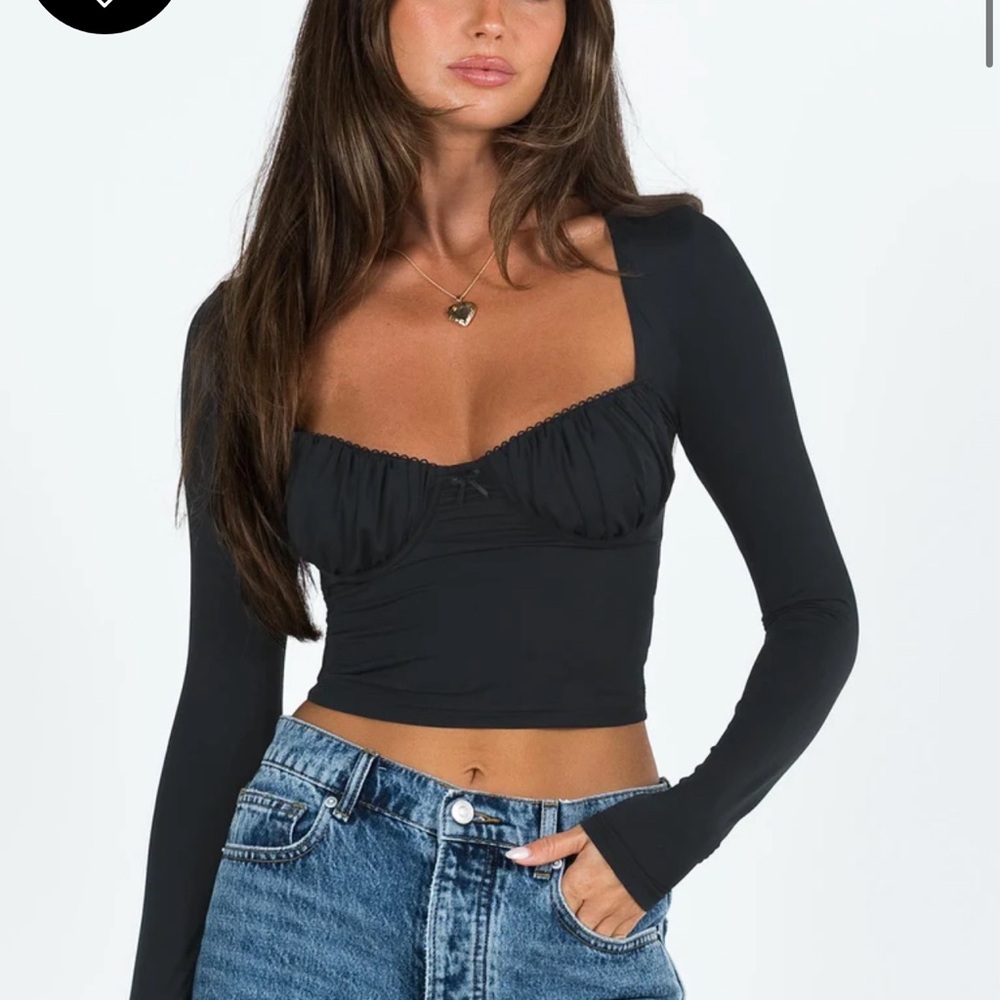 FREE GIFT W/ PURCHASE Princess Polly Black Long sleeve NWOT